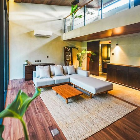 ホテル Piece Lio From Japan Managed By H Hospitality Group エルニド エクステリア 写真
