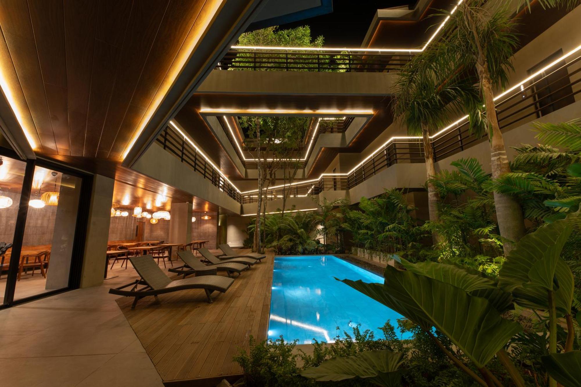 ホテル Piece Lio From Japan Managed By H Hospitality Group エルニド エクステリア 写真